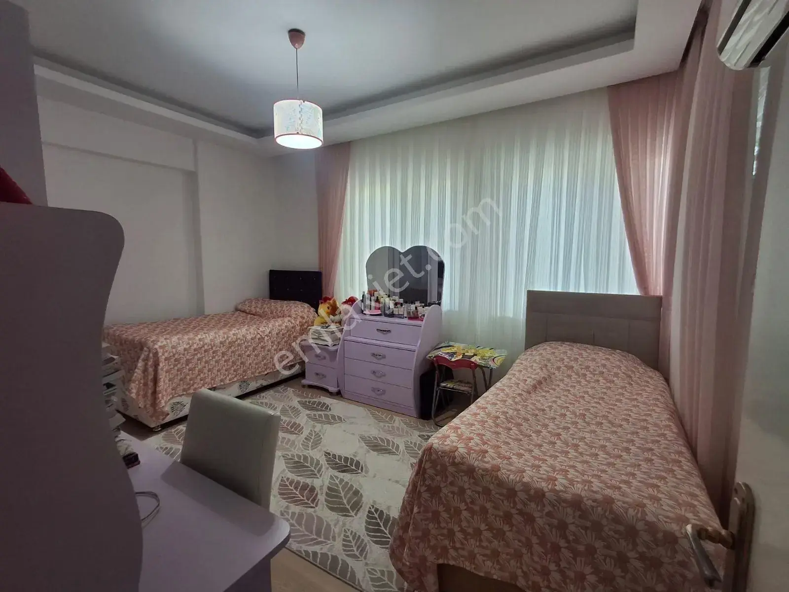 "çağlayan'da 3+1 180 M2 Ayrı Mutfaklı /asansörlü /faleze Yakın — görsel 17