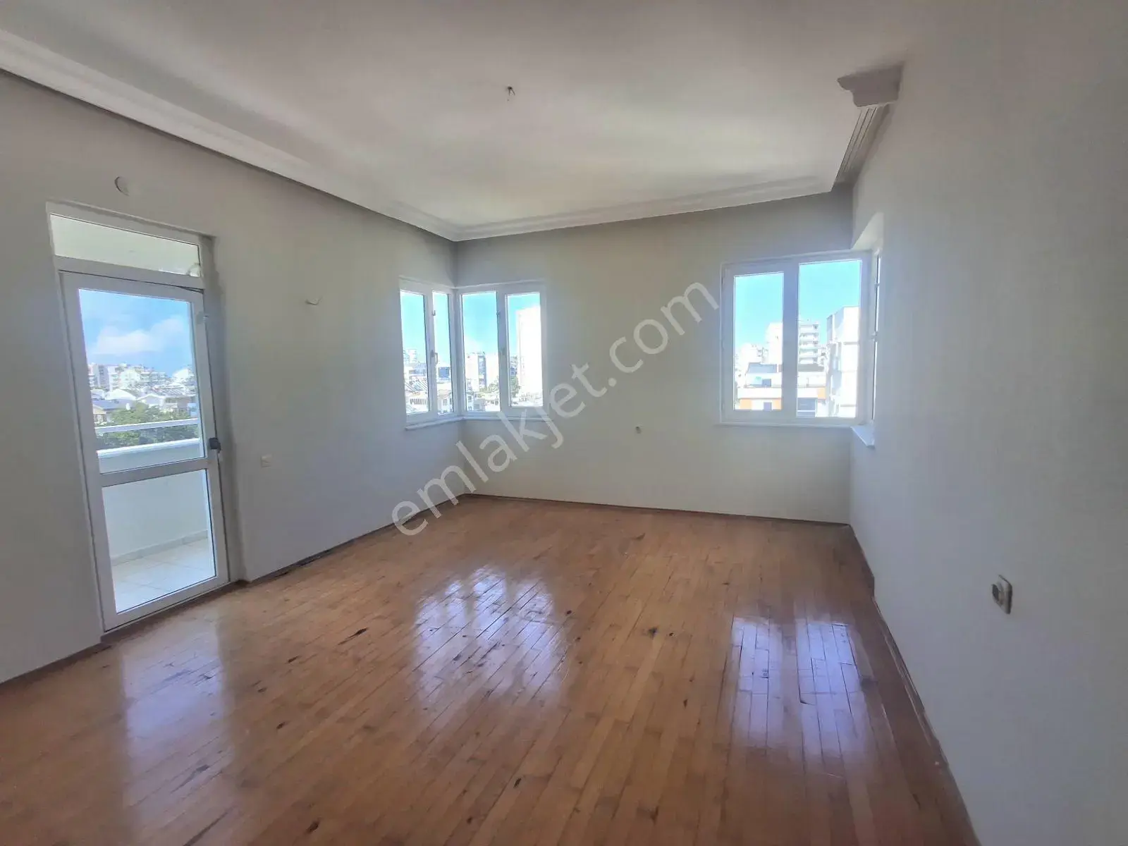 Çağlayan'da Kiralık Deniz Manzaralı 3+1 Daire / Zu Vermieten — görsel 16