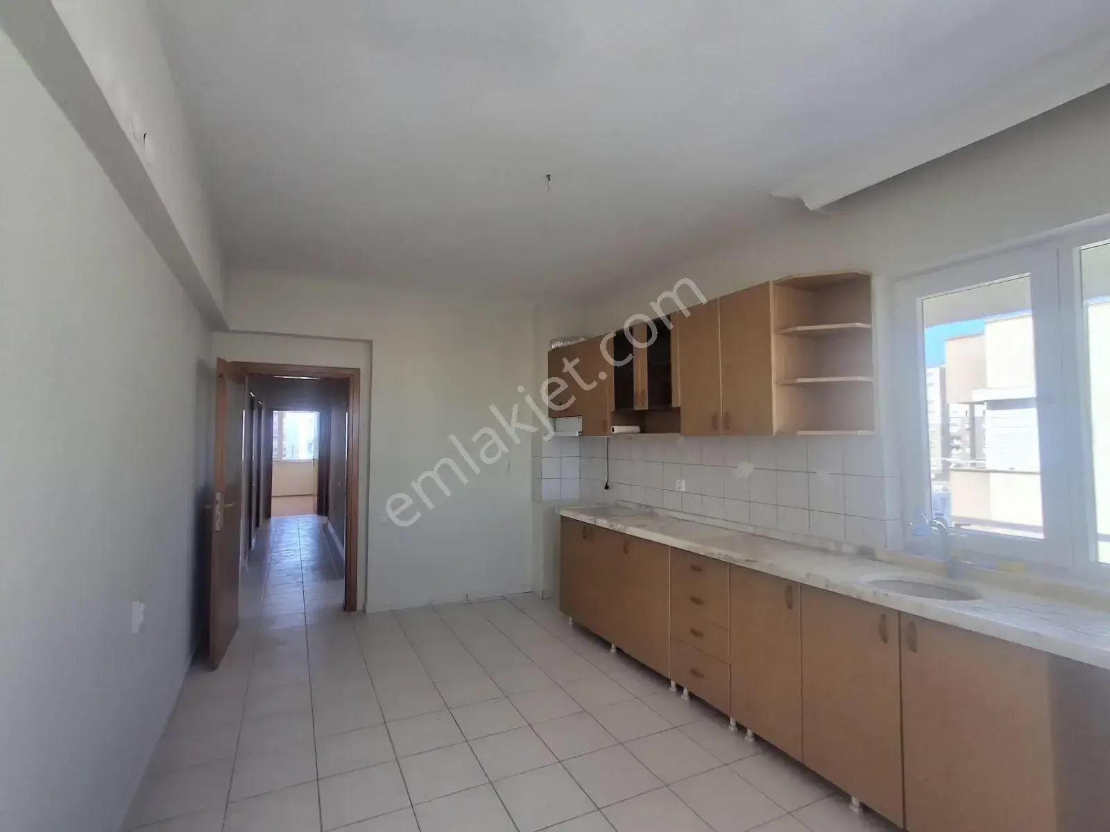 Çağlayan'da Kiralık Deniz Manzaralı 3+1 Daire / Zu Vermieten — görsel 21