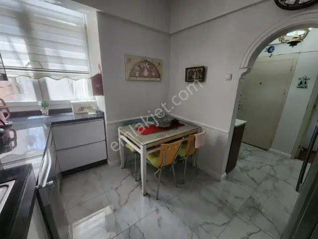 Özdilek Avm Yakını Bakımlı Temiz Satılık 3+1 Daire — görsel 3