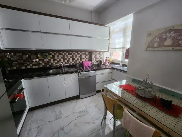 Özdilek Avm Yakını Bakımlı Temiz Satılık 3+1 Daire — görsel 15