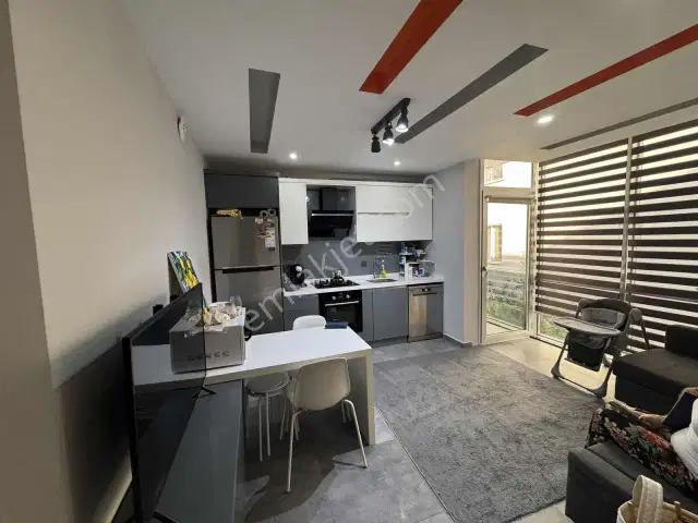 Güzeloba Mahallesinde Eşyalı Satılık 1+1 Daire — görsel 9