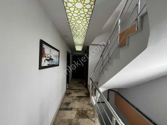 Güzeloba Mahallesinde Eşyalı Satılık 1+1 Daire — görsel 14