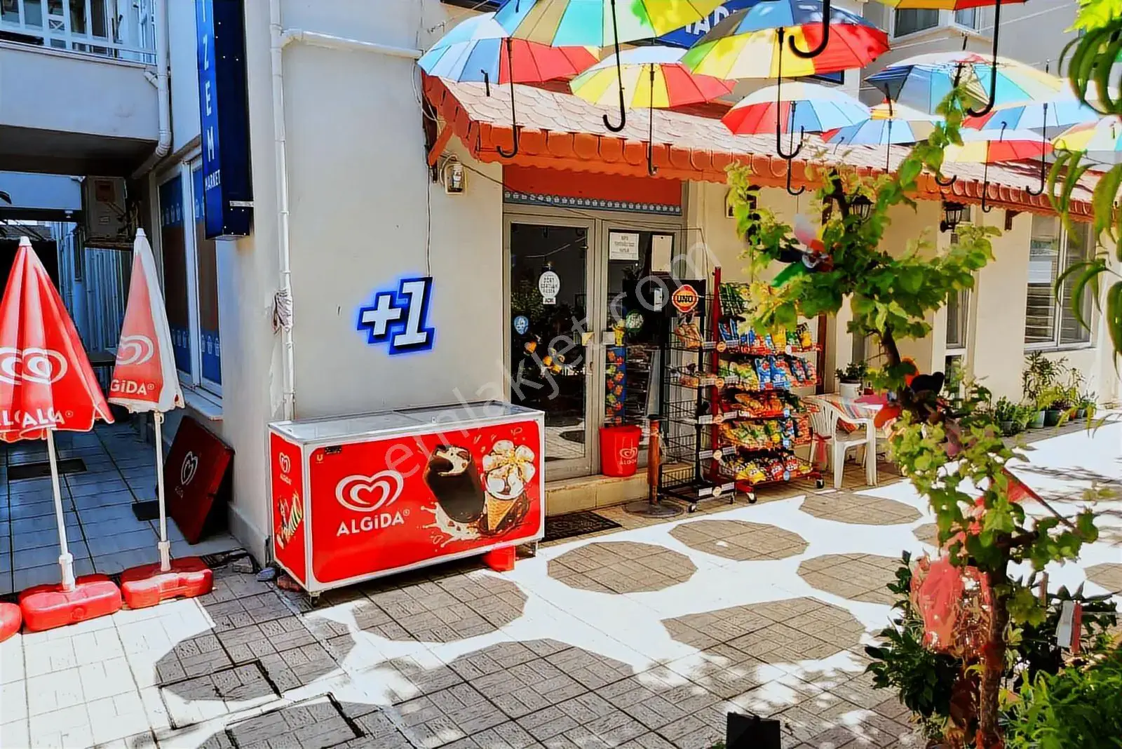 Gülay Tuncay'dan Konyaaltında Devirlik Market — görsel 5