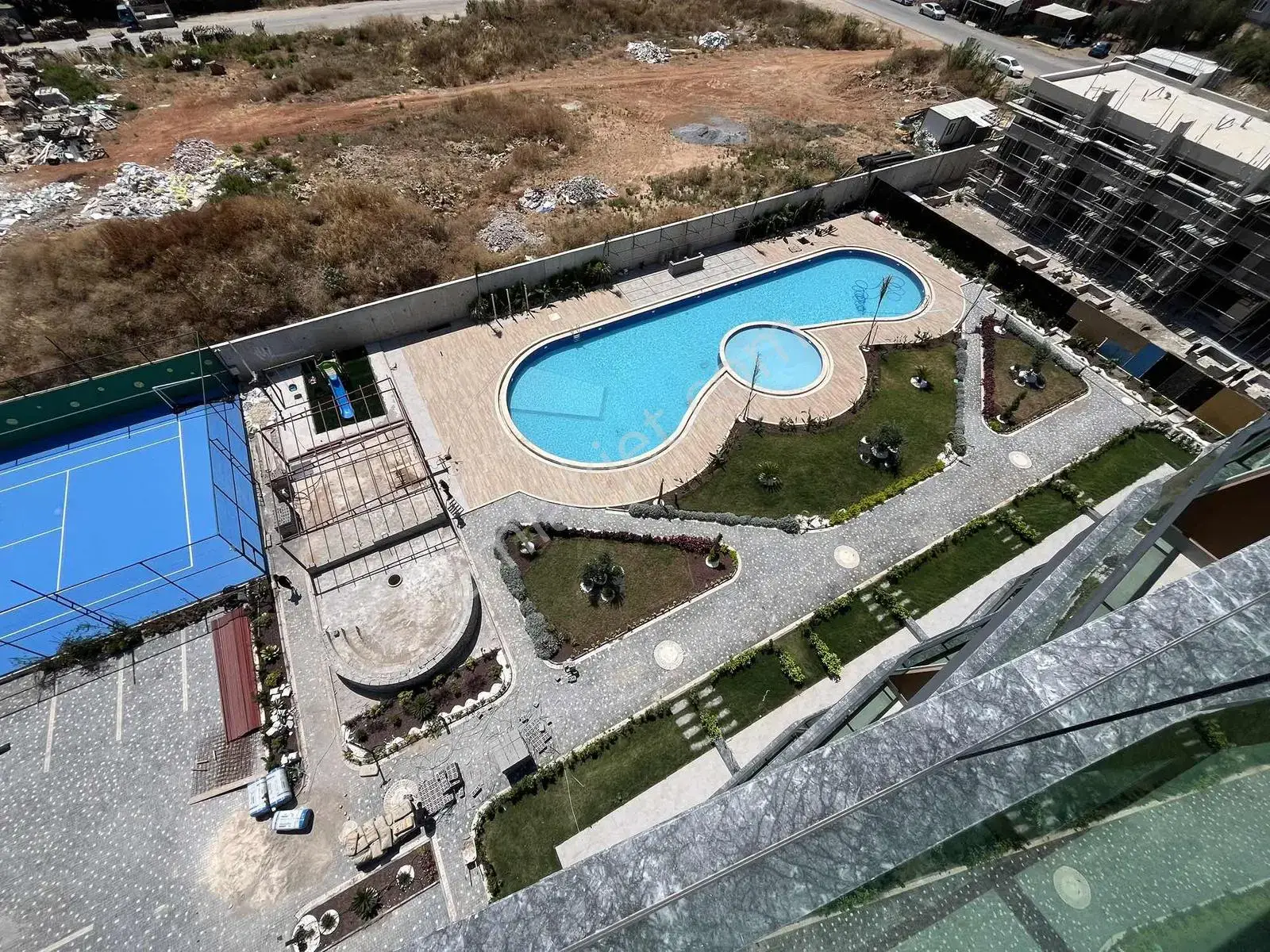 Gülay Tuncay'dan Altınova'da Lüks Sıfır Eşyalı 1+1 Daire — görsel 18