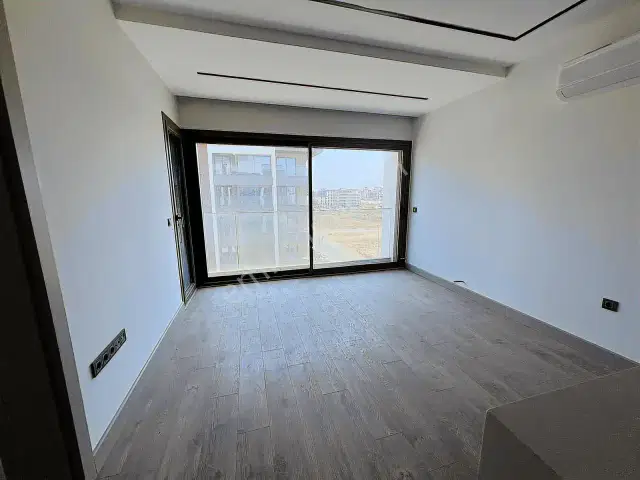 Özelikli Sitede Full Lüks 1+1 Satılık Daire — görsel 8