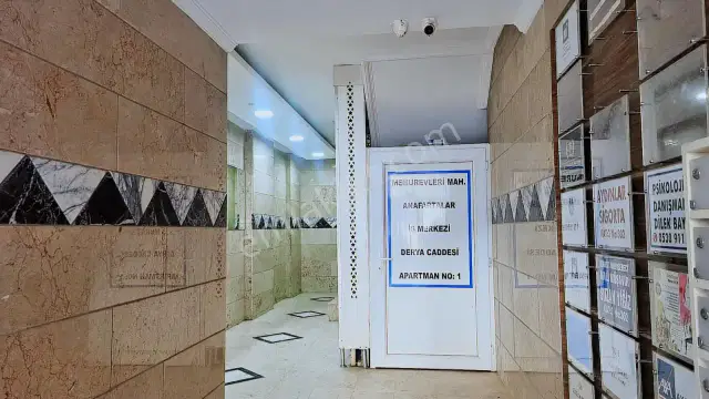 Tabela Değeri Yüksek Cadde Üstü 2+1 Ofis — görsel 3