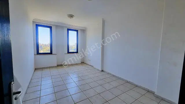 Tabela Değeri Yüksek Cadde Üstü 2+1 Ofis — görsel 11