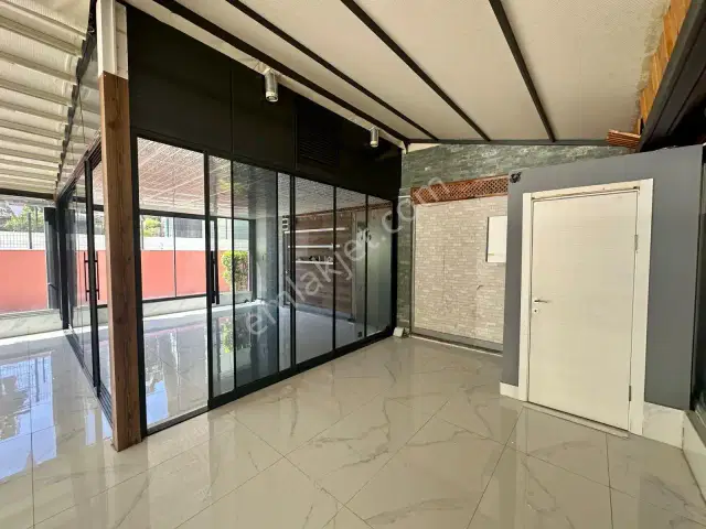 Örnekköy'de Denize Yürüme Mesafesinde Kiralık Dükkan — görsel 6