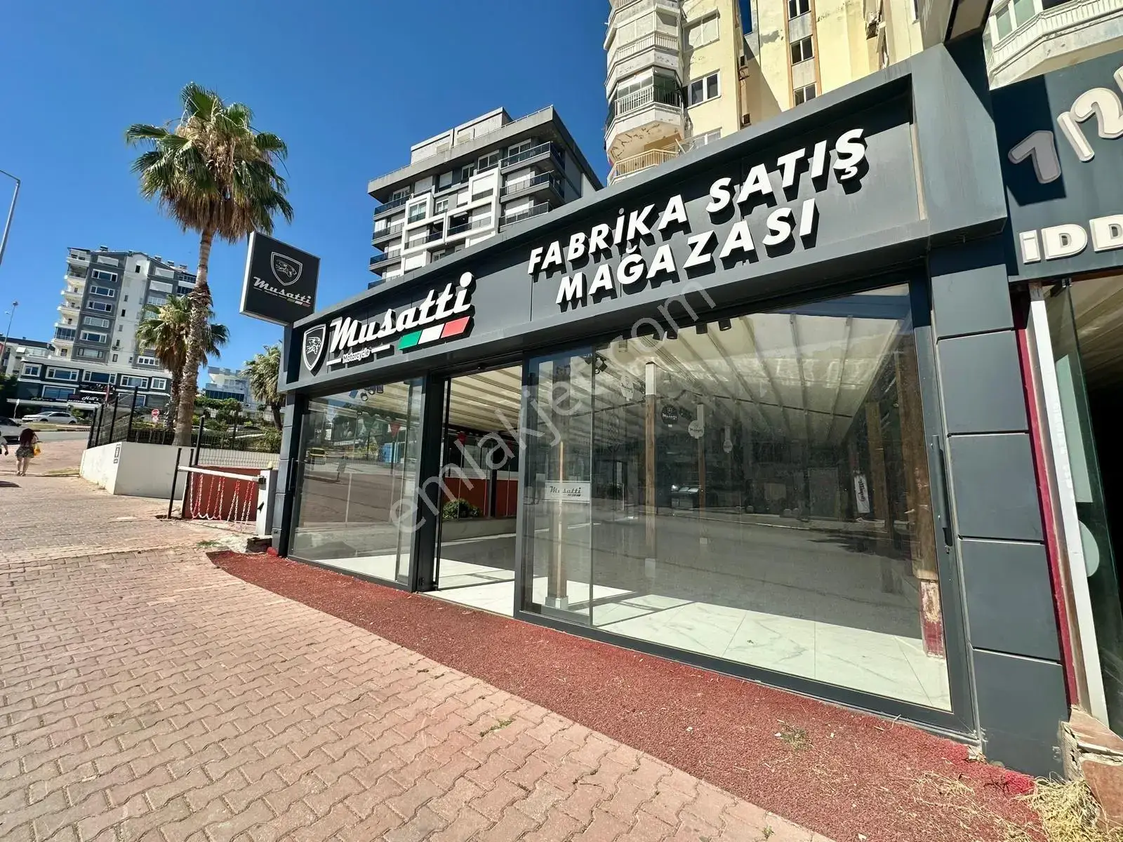 Örnekköy'de Denize Yürüme Mesafesinde Kiralık Dükkan — görsel 17