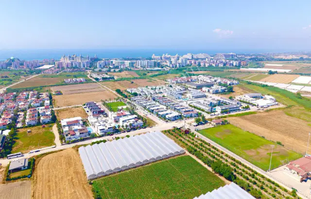 Düştü!!! Oteller Bölgesi Site İçinde Müstakil Tadında Geniş 1+1 — görsel 27
