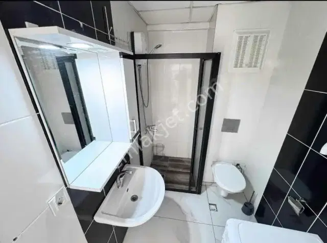 Düştü!!! Oteller Bölgesi Site İçinde Müstakil Tadında Geniş 1+1 — görsel 35