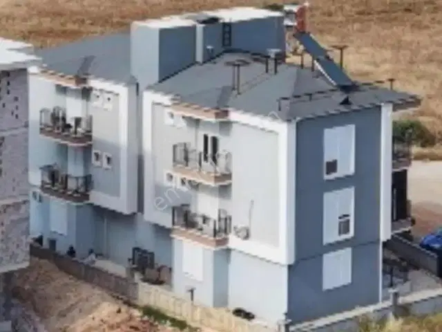 Tramvay Durağına 300 M Sıfır 2+1 Çift Balkon Ayrı Mutfak İskanlı — görsel 5