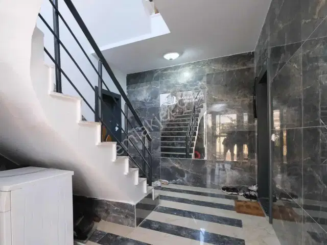 Tramvay Durağına 300 M Sıfır 2+1 Çift Balkon Ayrı Mutfak İskanlı — görsel 18