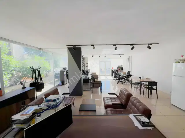 İki Katlı 180 M² Krediye Uygun Satılık Dükkan — görsel 6