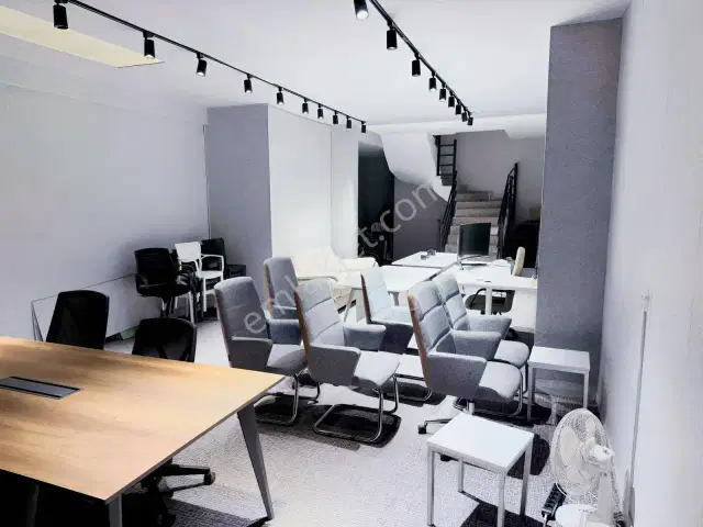 İki Katlı 180 M² Krediye Uygun Satılık Dükkan — görsel 15