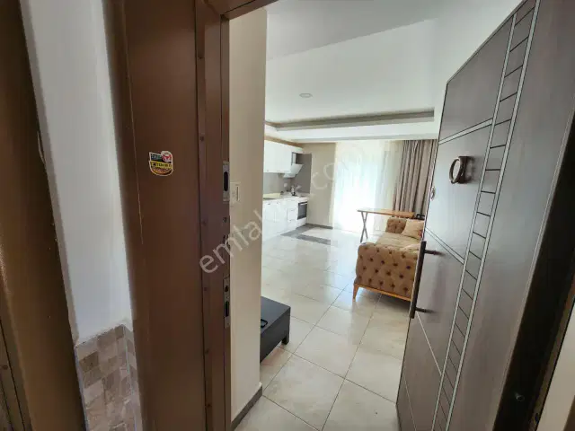 Güzeloba Turizm Yolu Yakını Yüksek Giriş Eşyalı Satılık 1+1 — görsel 11