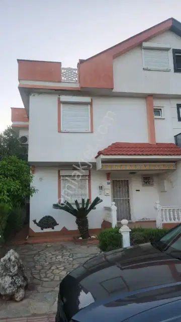 Altıntaş Onur Sitesi Muhteşem Manzaralı Villa — görsel 6