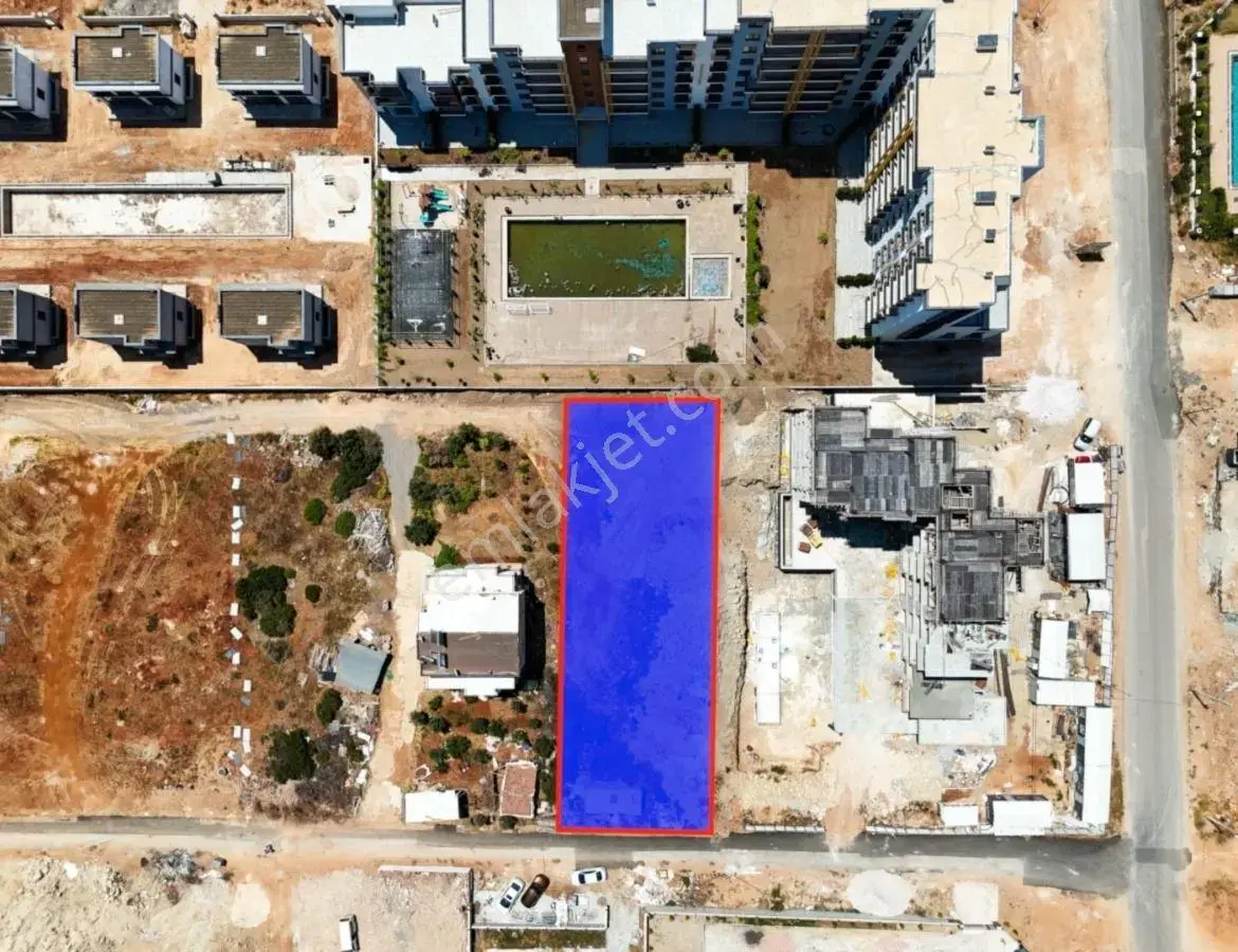 Altıntaş'ta Yatırımlık Fırsat 1303 M² Arsa Harika Lokasyon — görsel 3