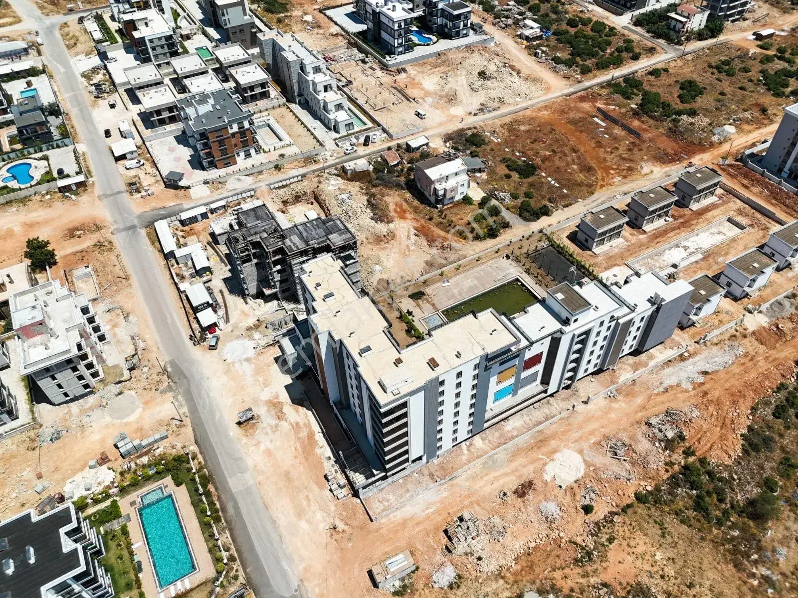 Altıntaş'ta Yatırımlık Fırsat 1303 M² Arsa Harika Lokasyon — görsel 5