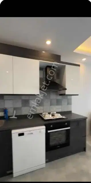 Altıntaş'ta Site İçerisinde, Eşyalı Kiralık Daire — görsel 3