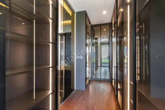 Altınkale Geniş Bahçeli Ve Kapalı Garajlı Özel Tasarım Villa — görsel 26