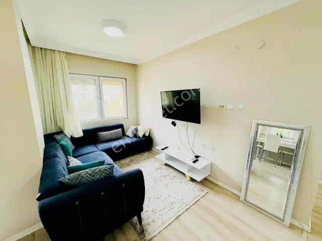 Güzeloba Denize Yakın Site İçi Eşyalı 2+1 Arakat Daire — görsel 13