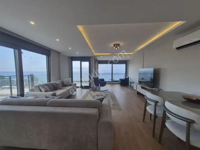 Denize Sıfır, Yeni Bina'da, Yeni Mobilyalı Daire — görsel 2