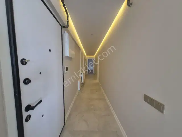 Denize Sıfır, Yeni Bina'da, Yeni Mobilyalı Daire — görsel 15