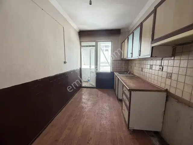 Üçgen Mahallesi Sgk Yanı Ara Katta 3+1 Kiralık Daire — görsel 23