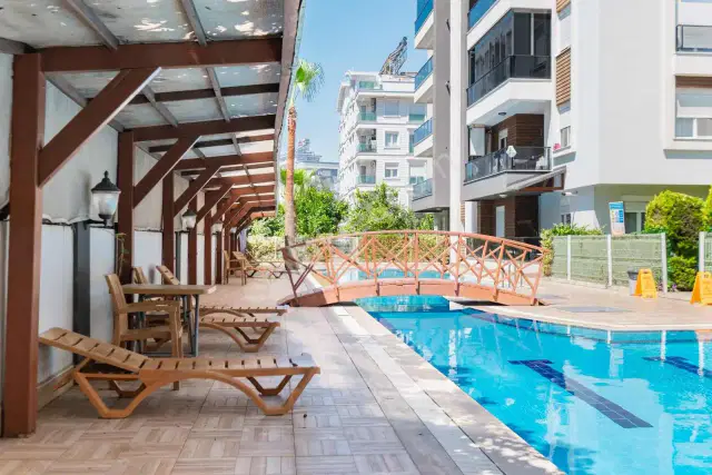 Havuzlu Ve Güvenlikli Sitede Doğalgazlı K.otoparklı 1+1 Fırsatı — görsel 10