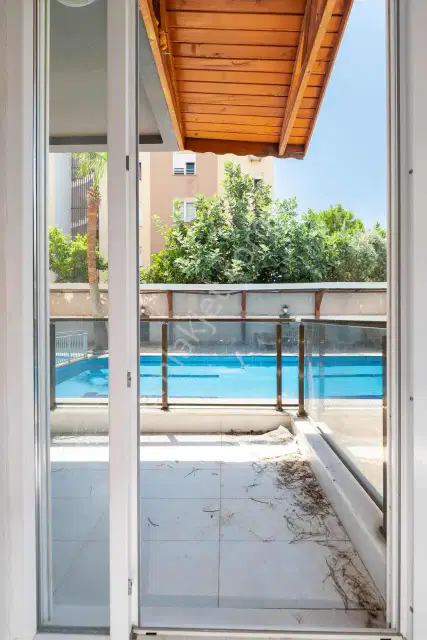 Havuzlu Ve Güvenlikli Sitede Doğalgazlı K.otoparklı 1+1 Fırsatı — görsel 19