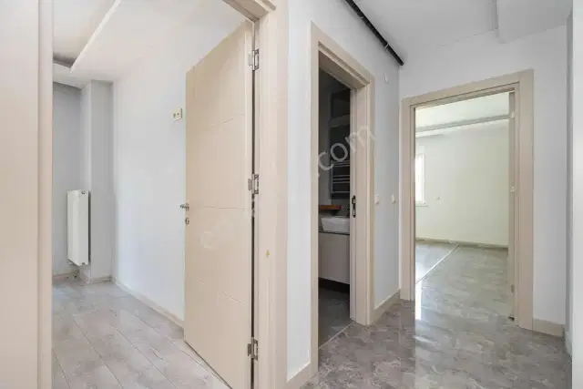 Havuzlu Ve Güvenlikli Sitede Doğalgazlı K.otoparklı 1+1 Fırsatı — görsel 28