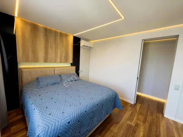 Meltem Güneş Sitesinde Deniz Manzaralı Mimar Yapımı 2+1 Eşyalı — görsel 20