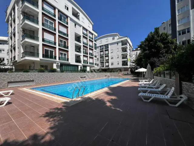 Konyaaltı Sarısu Site İçinde Lux Yapılı Boş Daire 2+1