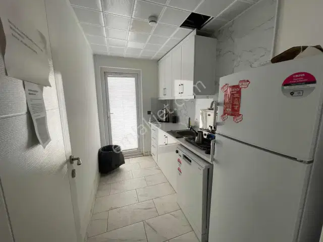 Kurumsal Kullanıma Uygun Hazır Komple Kiralık Bina — görsel 5