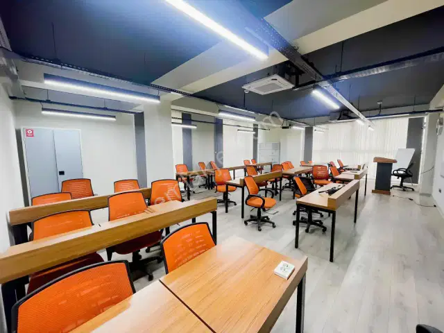 Kurumsal Kullanıma Uygun Hazır Komple Kiralık Bina — görsel 10