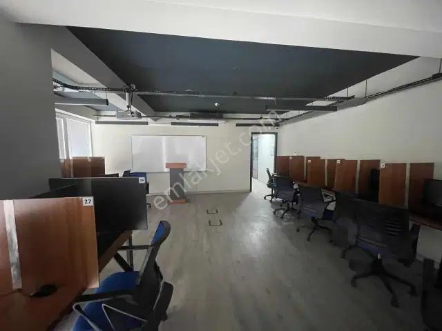 Kurumsal Kullanıma Uygun Hazır Komple Kiralık Bina — görsel 17