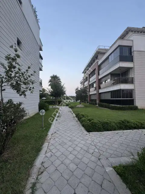 Full Özellıklı Sıtede Çıft Banyolu Genış Kıralık 2 + 1 Daıre — görsel 25