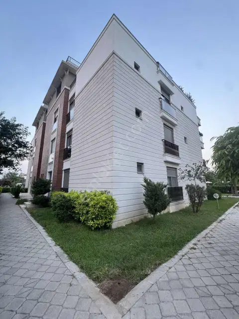 Full Özellıklı Sıtede Çıft Banyolu Genış Kıralık 2 + 1 Daıre — görsel 26