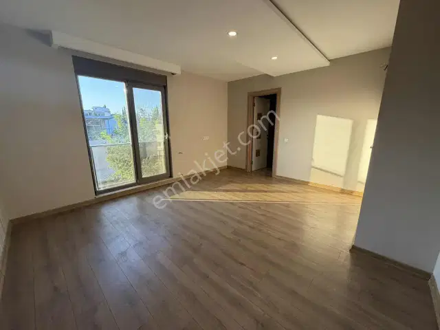 Full Özellıklı Sıtede Çıft Banyolu Genış Kıralık 2 + 1 Daıre — görsel 30