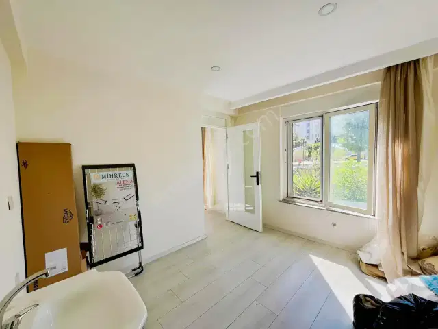 Site | Müstakil Villa | Havuz | Kapalı Otopark | Güvenlik — görsel 15