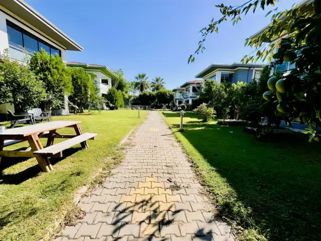Site | Müstakil Villa | Havuz | Kapalı Otopark | Güvenlik — görsel 17