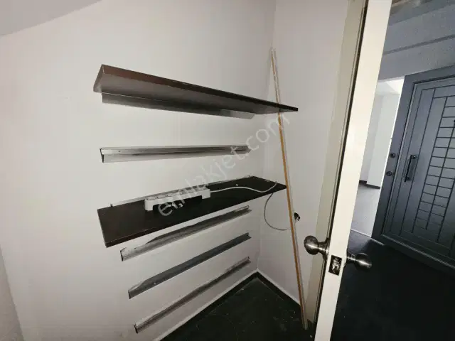 Eski Lara Yolunda, Ofis Olmaya Uygun, Geniş Ve Kullanışlı Daire — görsel 5