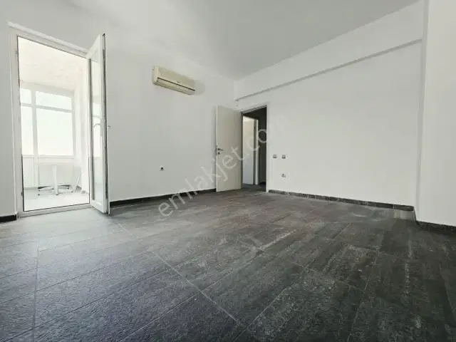Eski Lara Yolunda, Ofis Olmaya Uygun, Geniş Ve Kullanışlı Daire — görsel 28