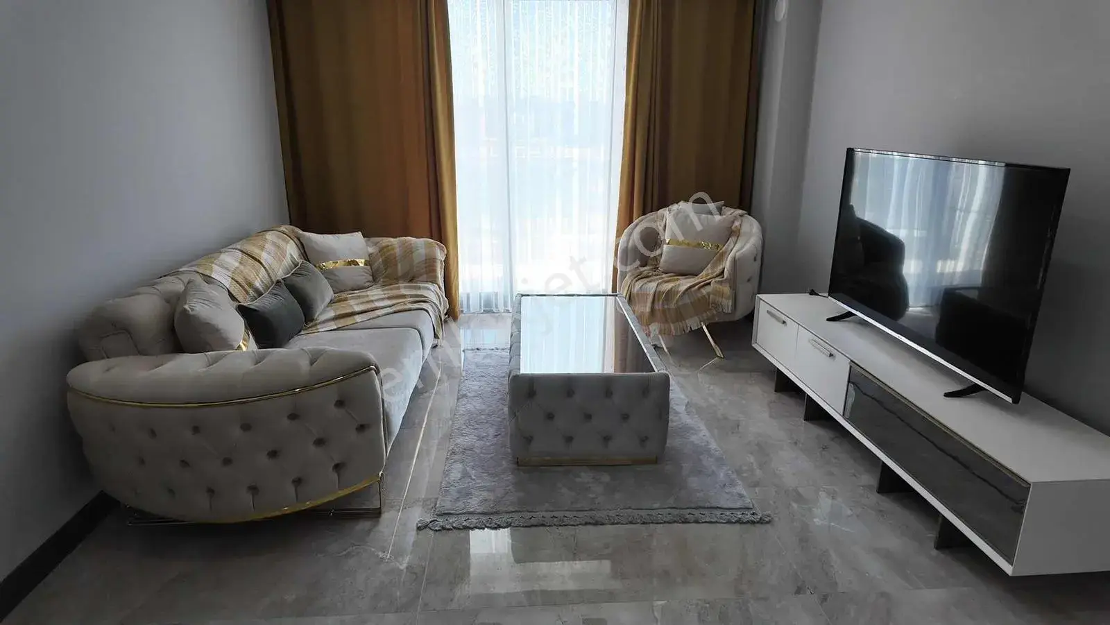 Altıntaş'ta Donanımlı Site İçinde 1+1 Eşyalı Kiralık Daire — görsel 26