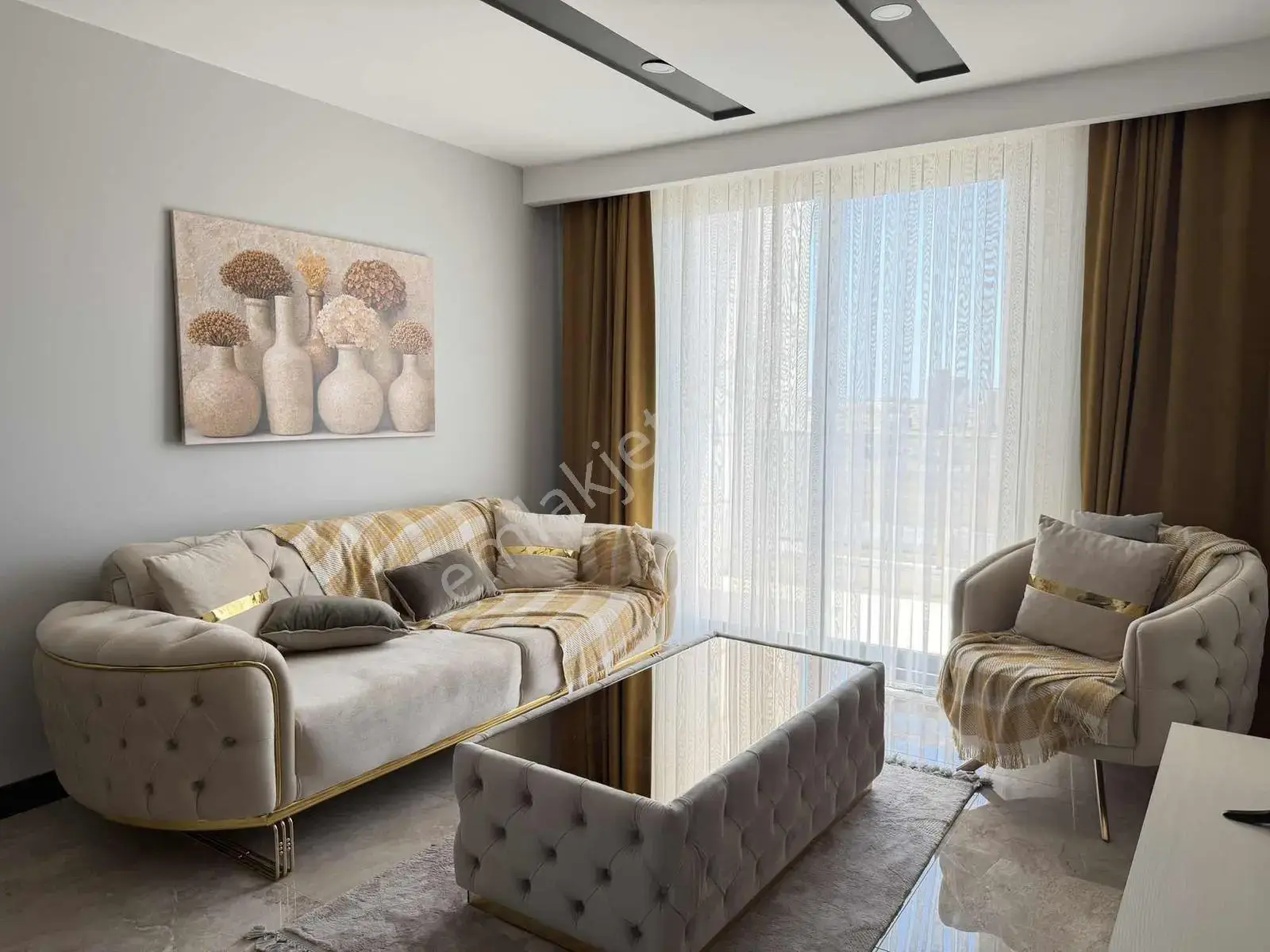 Altıntaş'ta Donanımlı Site İçinde 1+1 Eşyalı Kiralık Daire — görsel 28