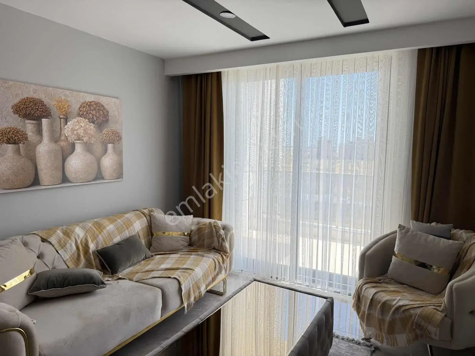 Altıntaş'ta Donanımlı Site İçinde 1+1 Eşyalı Kiralık Daire — görsel 33