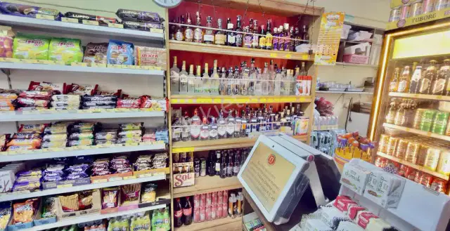 100. Yıl İşlek Cadde Üstü Devren Kiralık Market — görsel 7