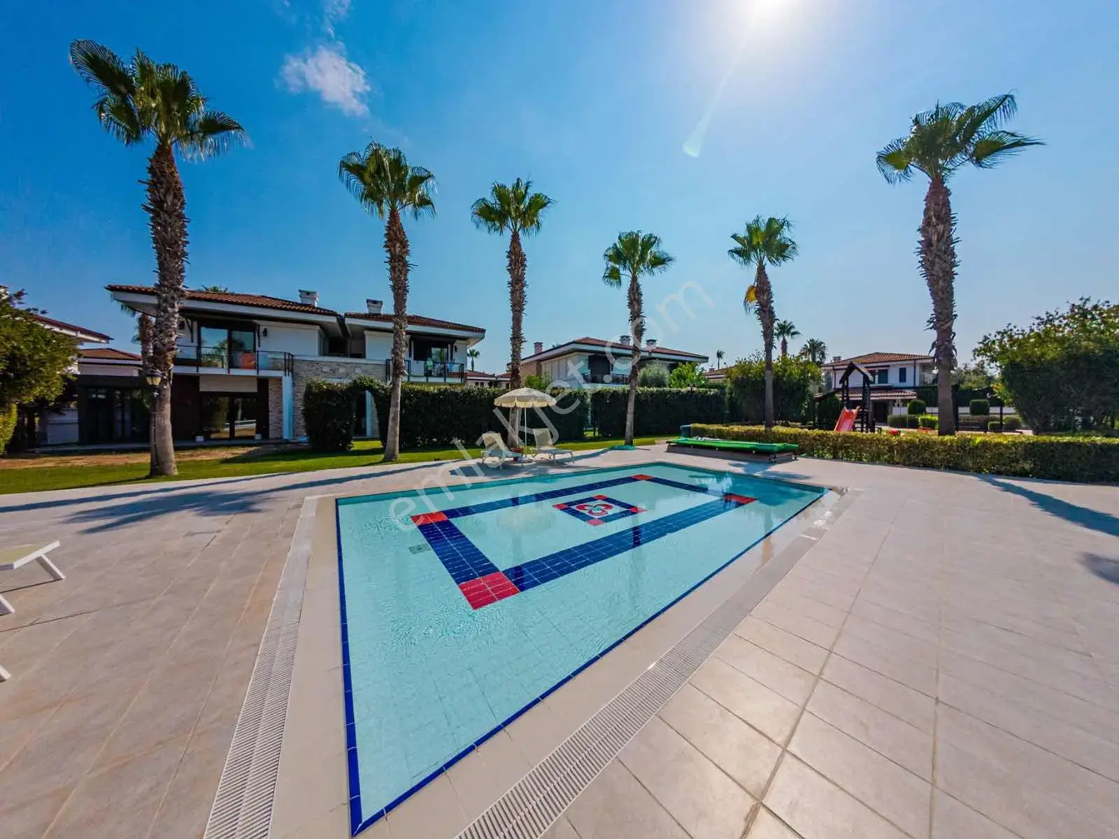 Ender Kortan'dan Kadriye'de 4+1 Kiralık Villa — görsel 7